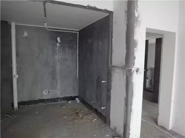 天花板走软管