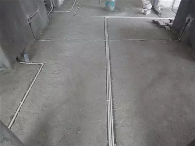 线管接头